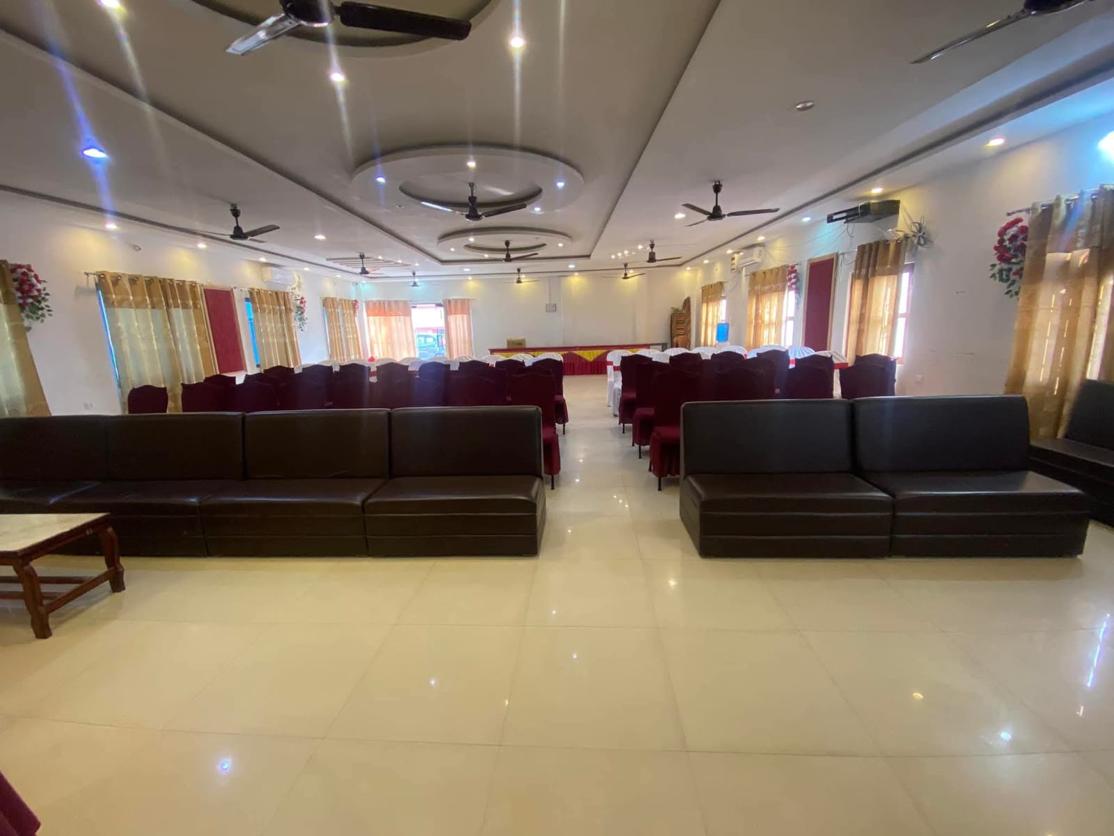 Host Weddings, Meetings, and Celebrations gallery 1